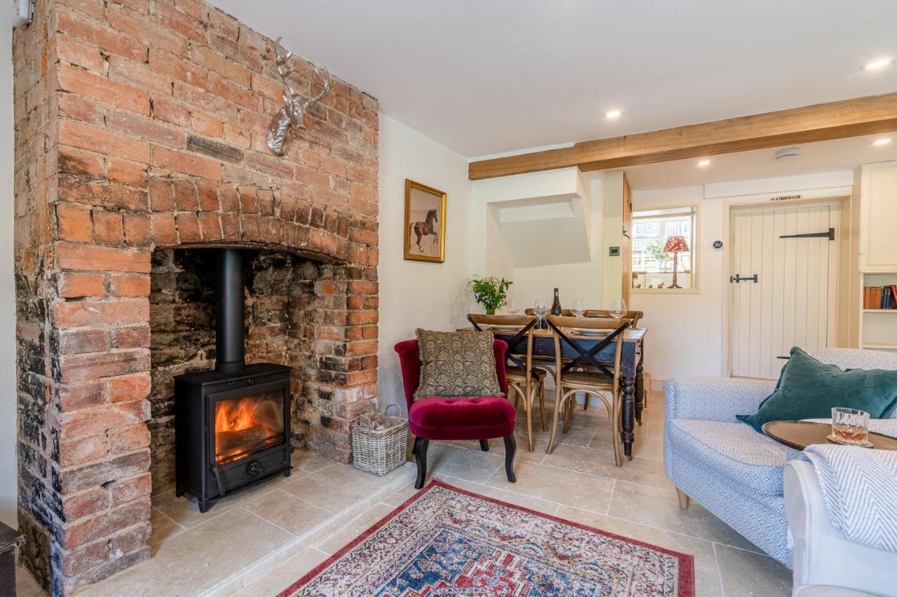 Poppy Cottage Broadwell  Buitenkant foto